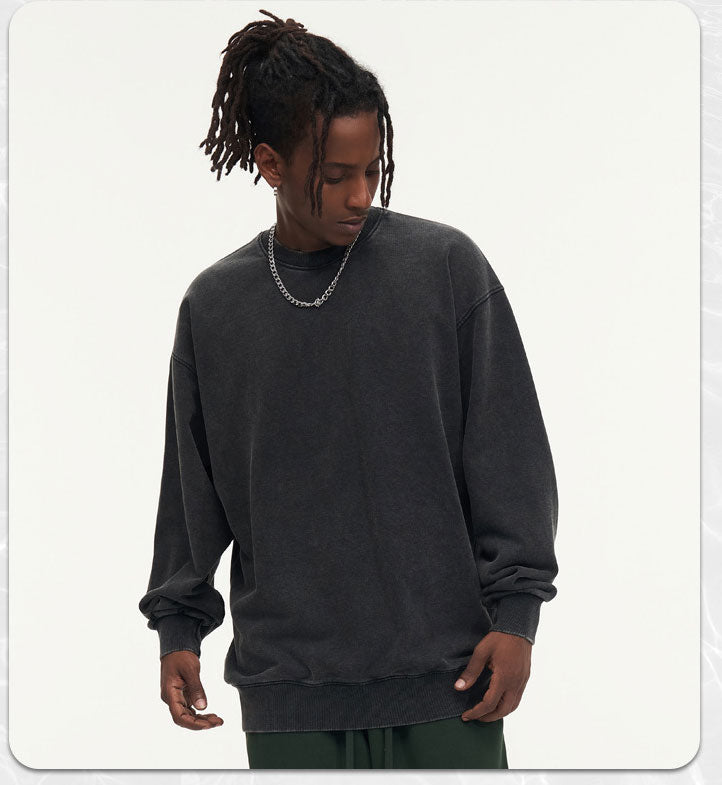 425g washed to make old vintage couple round neck sweater.