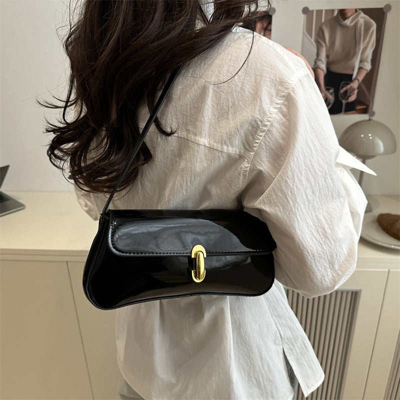Summer new female PU patent leather glossy underarm bag