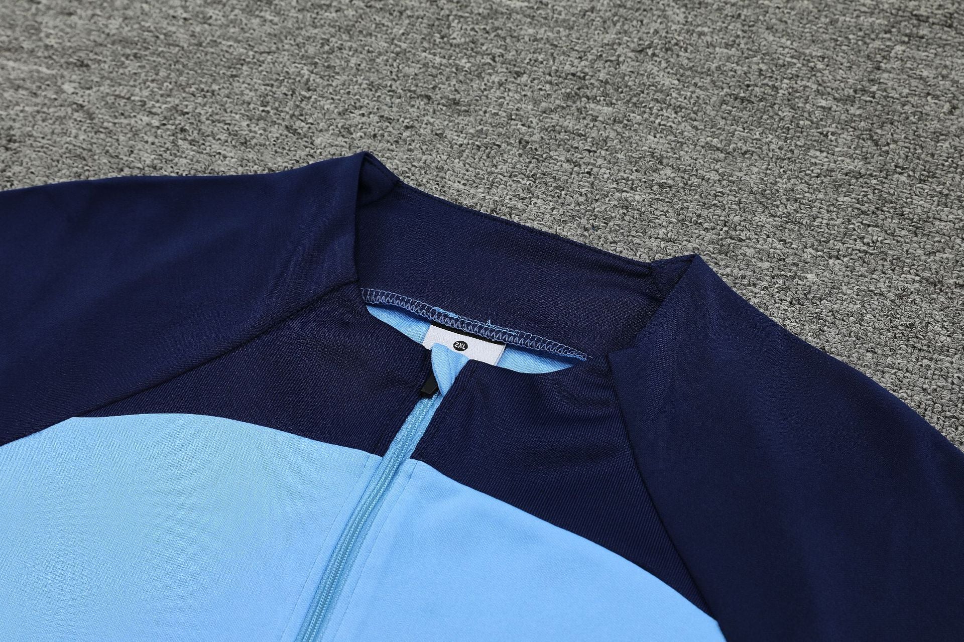 Football training suit set autumn and winter long-sleeved running sportswear quick-drying breathable fitness two-piece suit